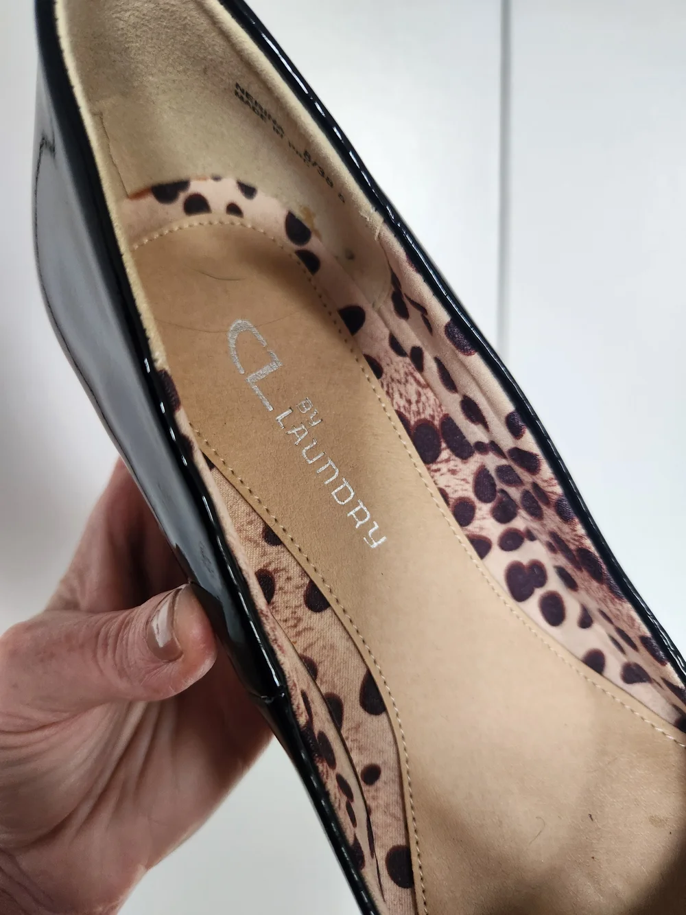 CL by Laundry Black Patent Mid Heel Pump